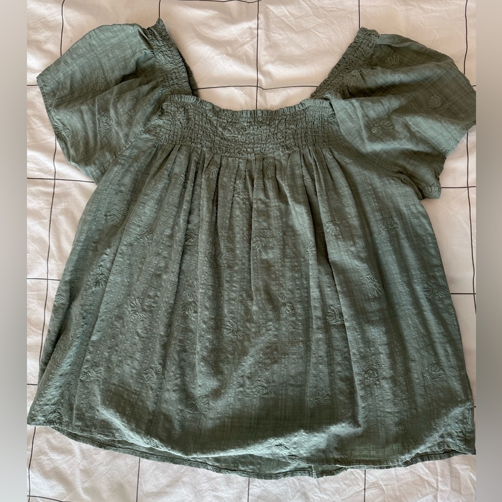 Madewell Olive Smocked Square-Neck Puff Sleeve Top